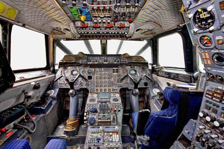 Photographie cockpit d'avion à Toulouse